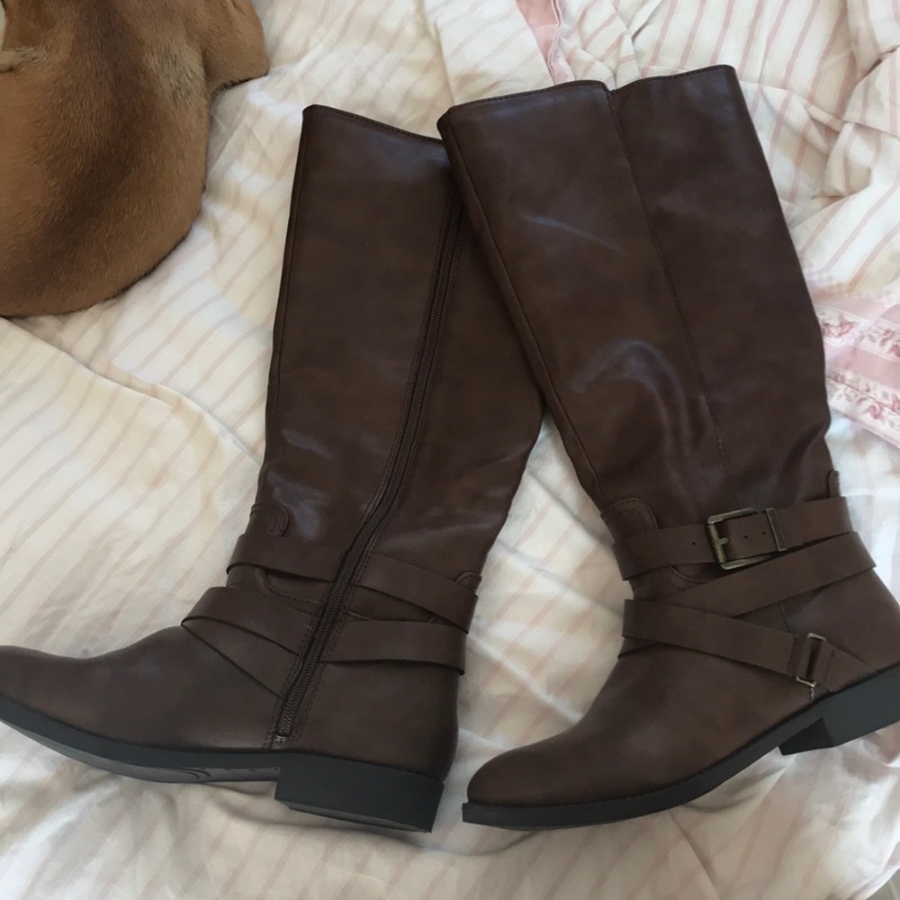Brown calf high boots